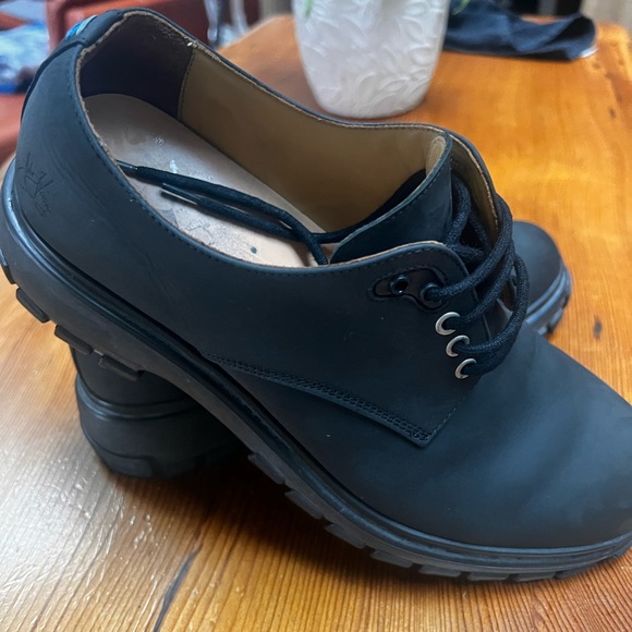 Men's Fluevog Shoes - Picture 2 of 8